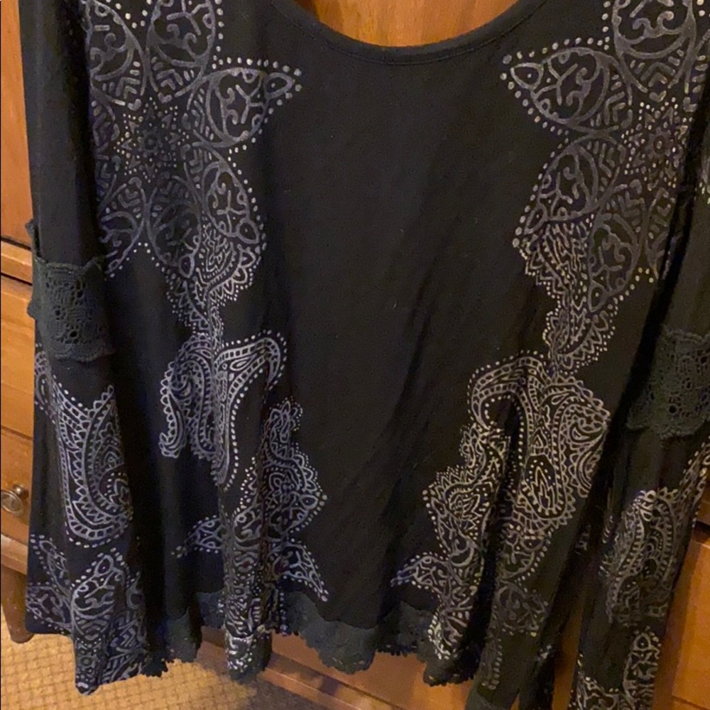Formal blouse - Picture 2 of 6